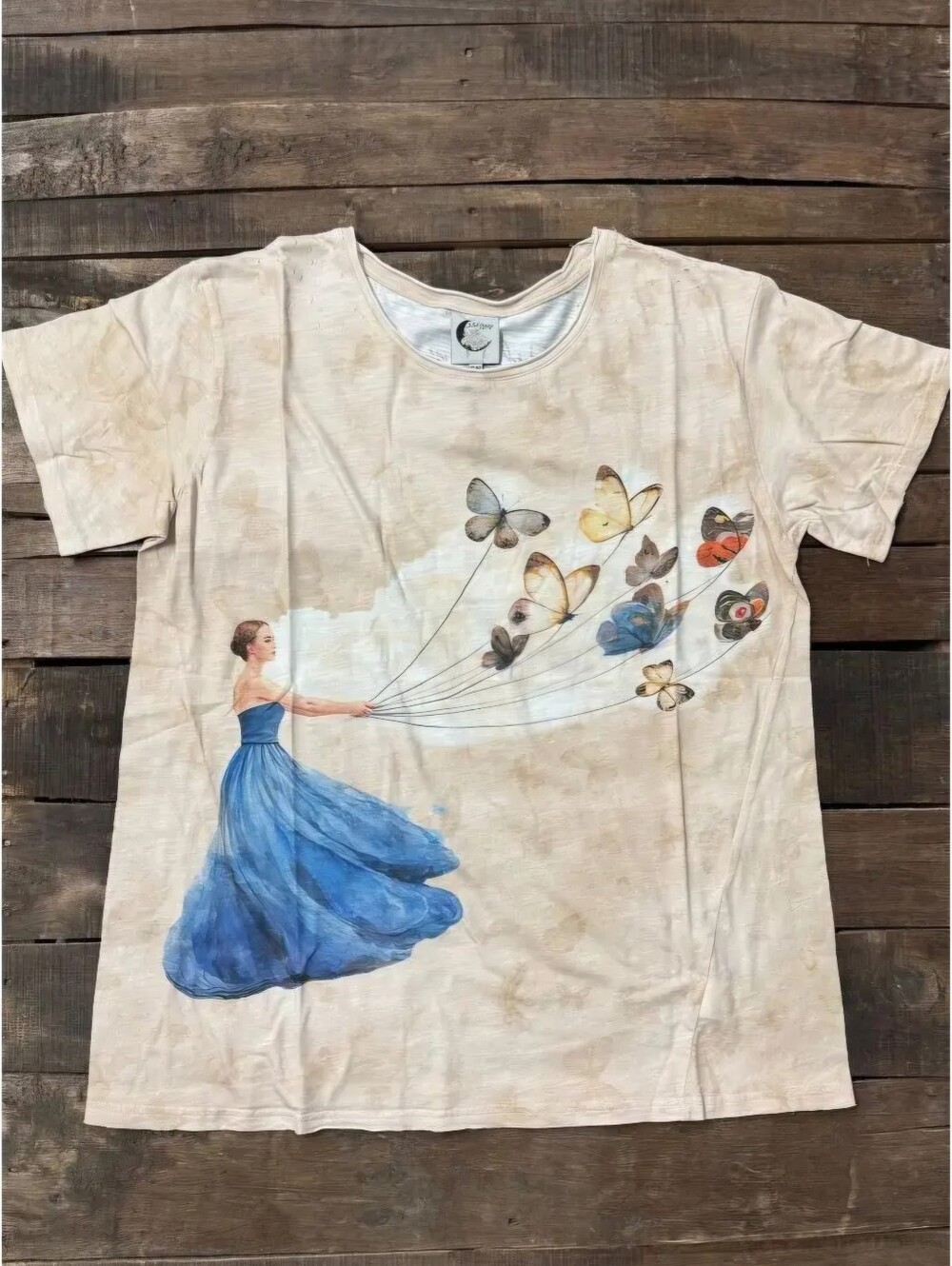 #1882 Jaded Gypsy Moon Dance Tee - Float Away